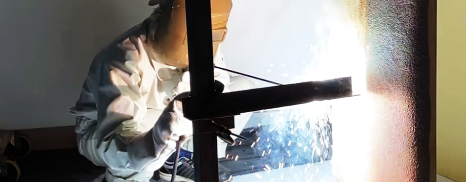 実際の火災原因を想定した燃焼実験